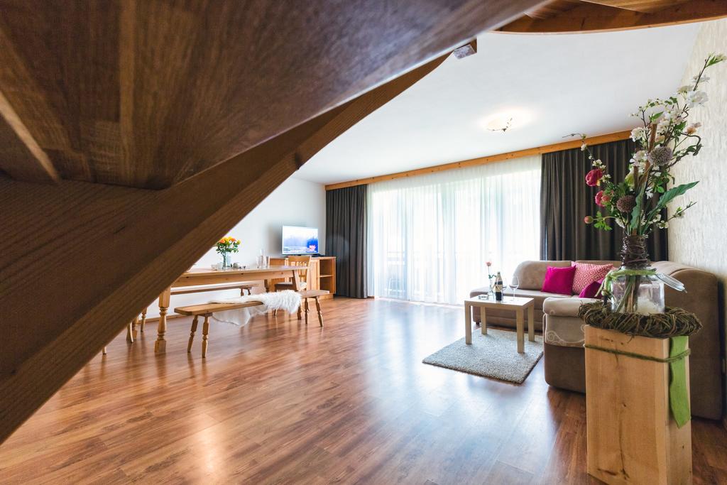 Apparthotel Alpenchalet Neukirchen am Großvenediger Exteriör bild